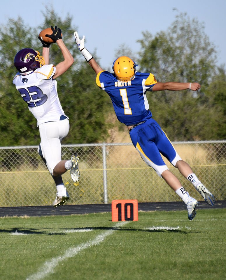 20-09-02 Carey Football 5 Roland.jpg